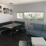 Lägenhet Moderne Mit Terrasse Und Garten *